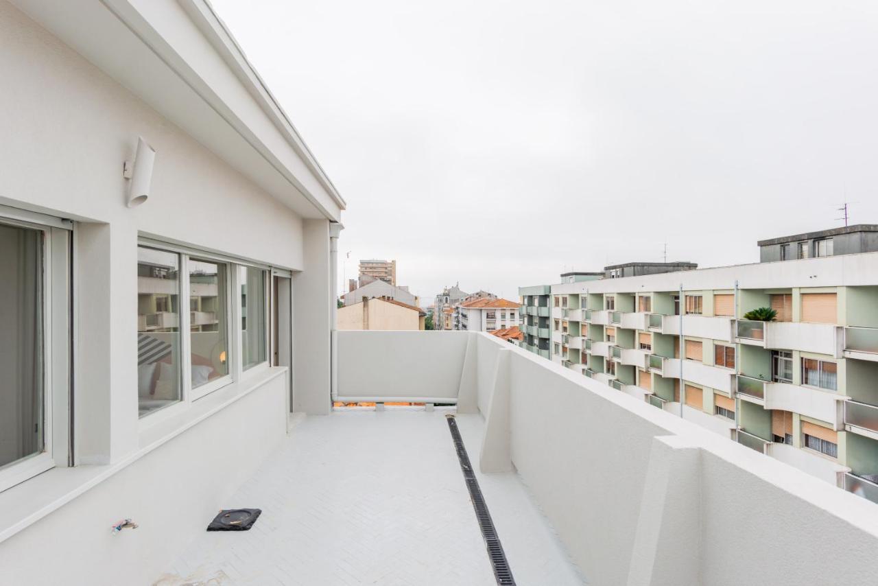 Ferienwohnung Incredible Duplex Penthouse & Terraces & Parking Porto Exterior foto